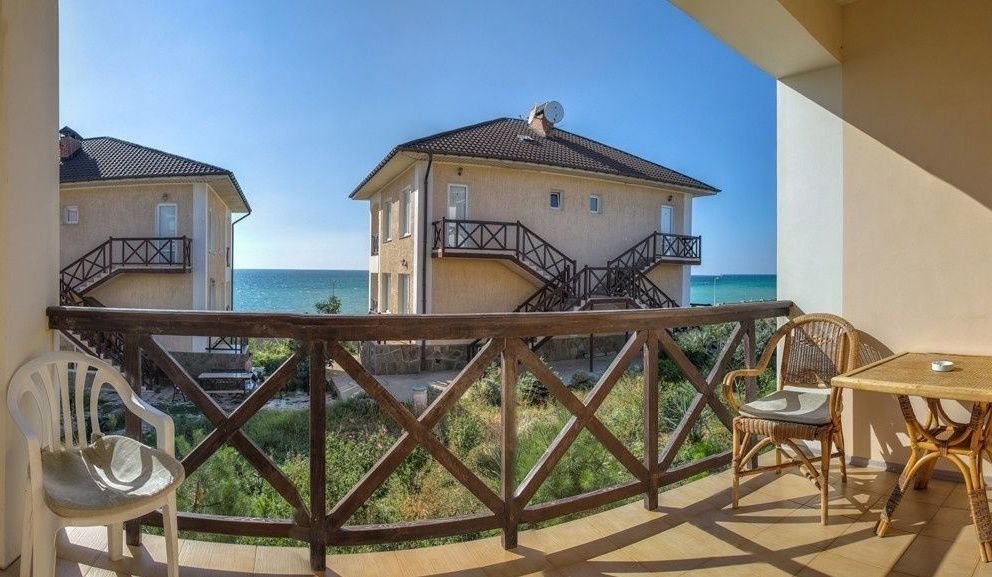 Фото Яркий берег