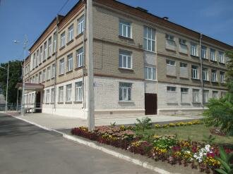Gymnasium Kharkovskaya gimnaziya № 65 Kharkovskogo gorodskogo soveta Kharkovskoy oblasti, Kharkiv, photo