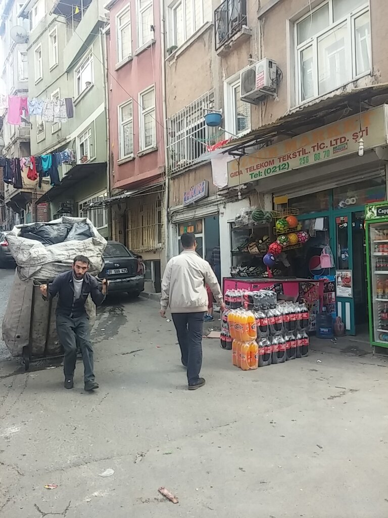 Market Özgür Market, Beyoğlu, foto