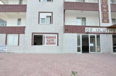 Oz Ulutas Apart Evleri