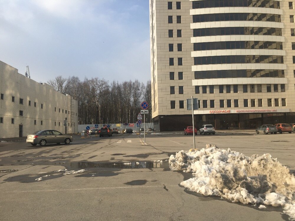 Автомобильная парковка санкт петербург