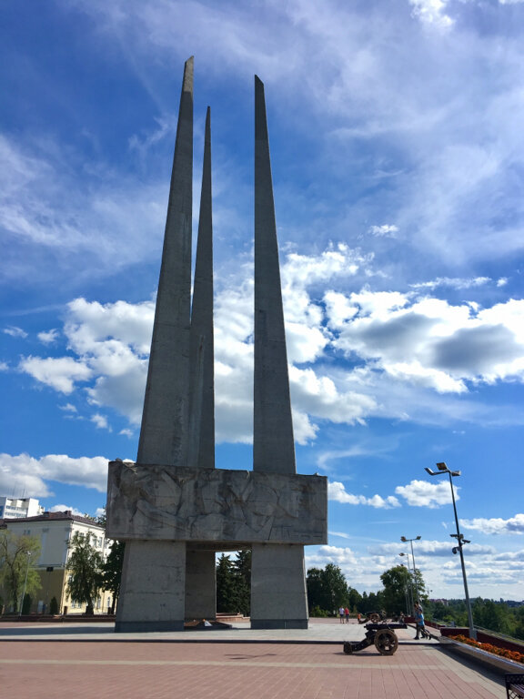 Рисунок три штыка в витебске