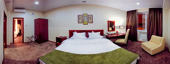 Фото Бенефит Плаза