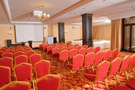 Фото Атташе