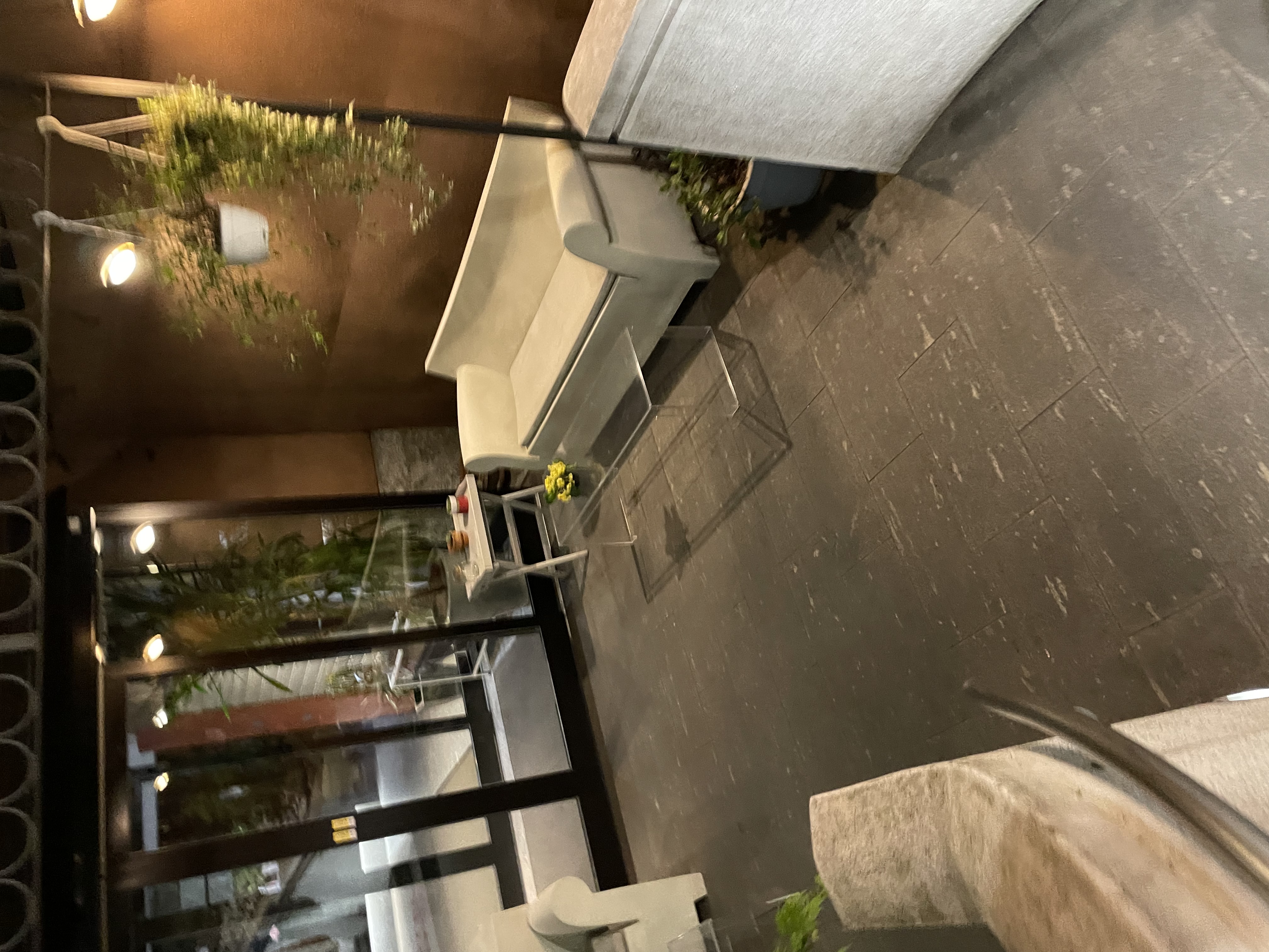 Фото Metro Hotel