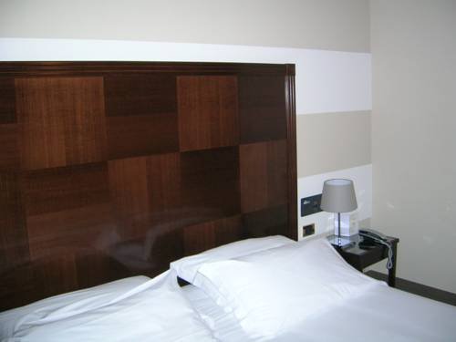 Фото Hotel Motel Ascot