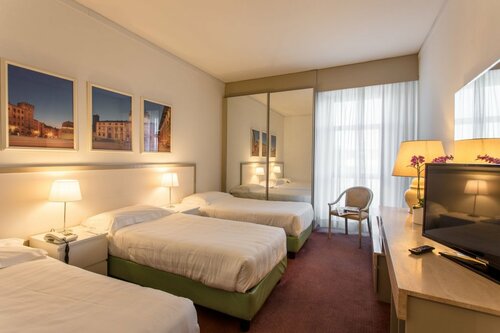 Гостиница Etrusco Arezzo Hotel, Sure Hotel Collection by Best Western в Ареццо