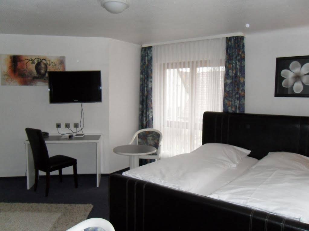 Фото Hotel Gasthof Traube