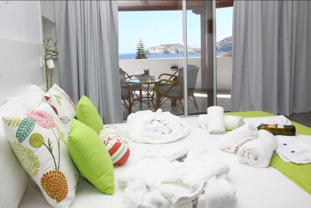 Фото Alexander House