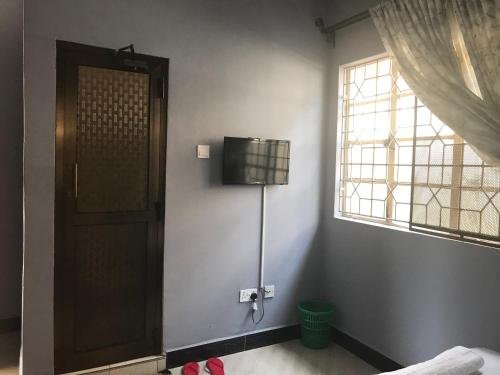 Фото Meru House Inn