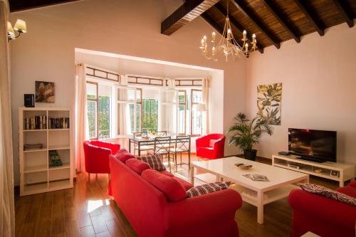 Фото Holidays2 Villa Mercedes Center