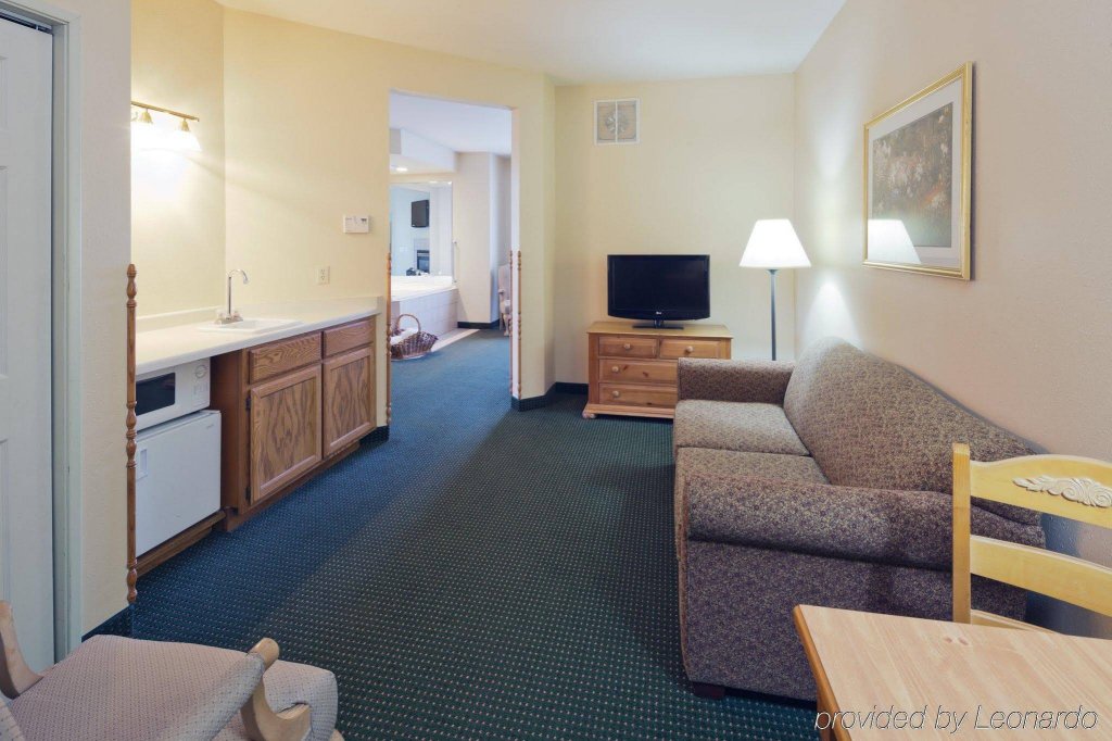Фото Country Inn & Suites by Radisson, Green Bay, Wi