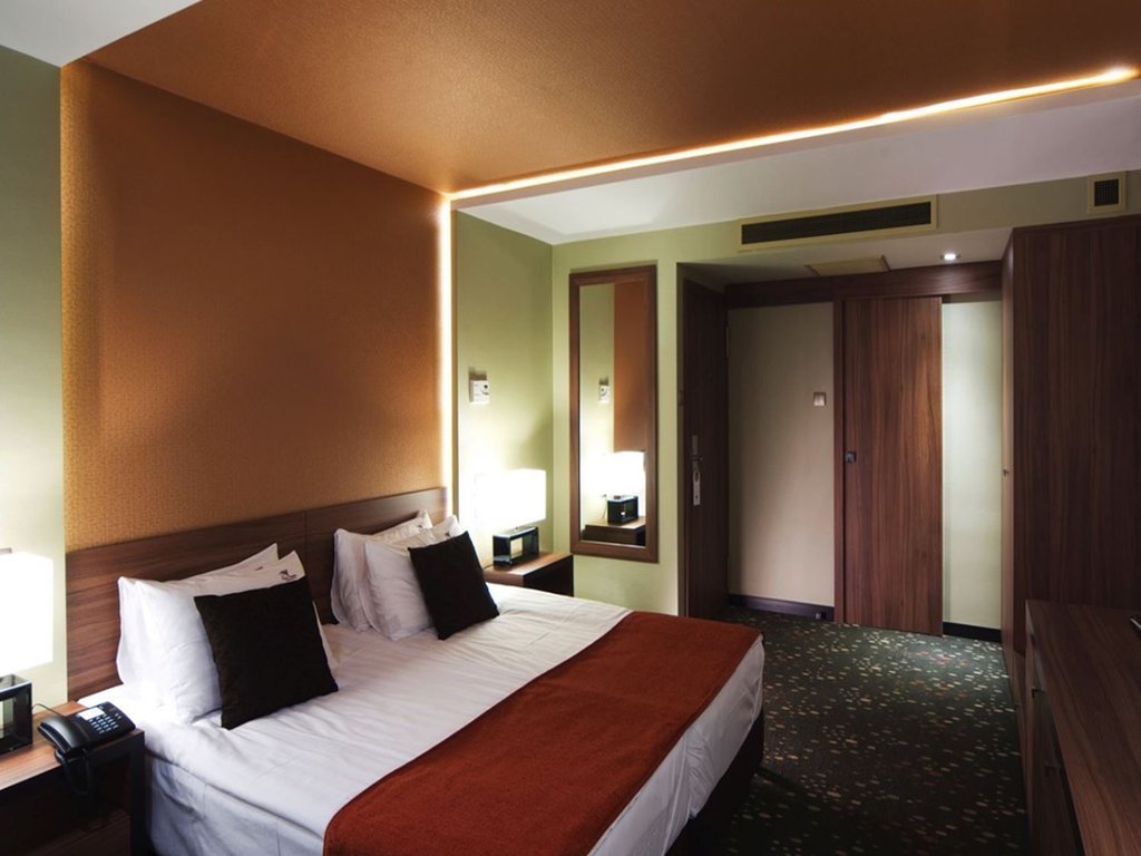 Фото Boutique Hotel Victoria Budapest