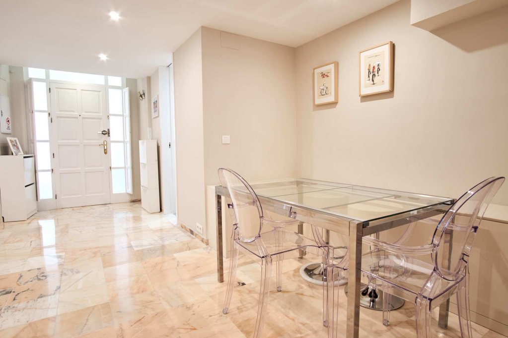 Фото Duplex De Lujo EN Palacio Junto Catedral