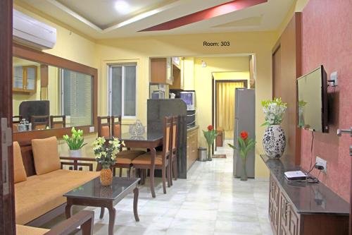 Фото Click White House Residency Vadodara