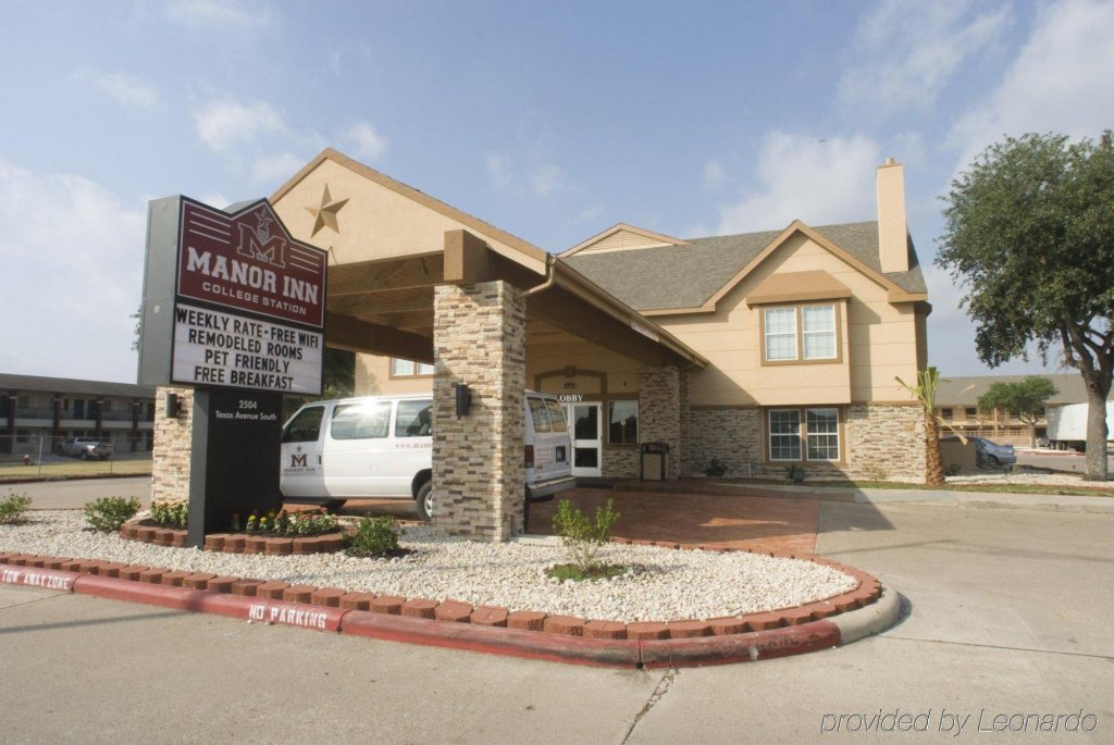 Фото Hampton Inn College Station