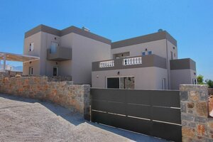 Гостиница Explore Lasithi Wail Have a Great Vacation Staying in This 3 Bedroom Villa