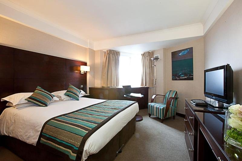 Фото Danubius Hotel Regents Park