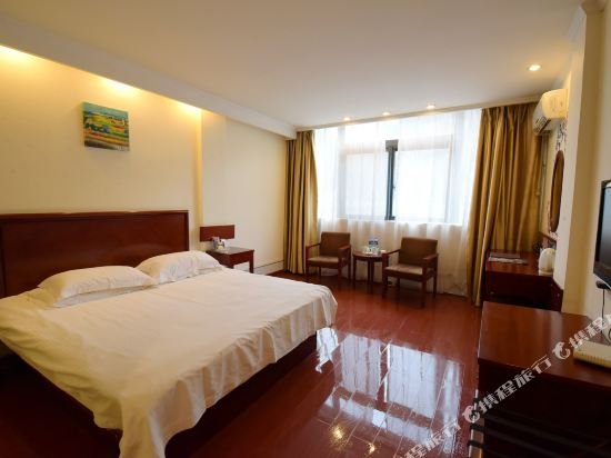 Фото GreenTree lnn huaibei Renmin Road