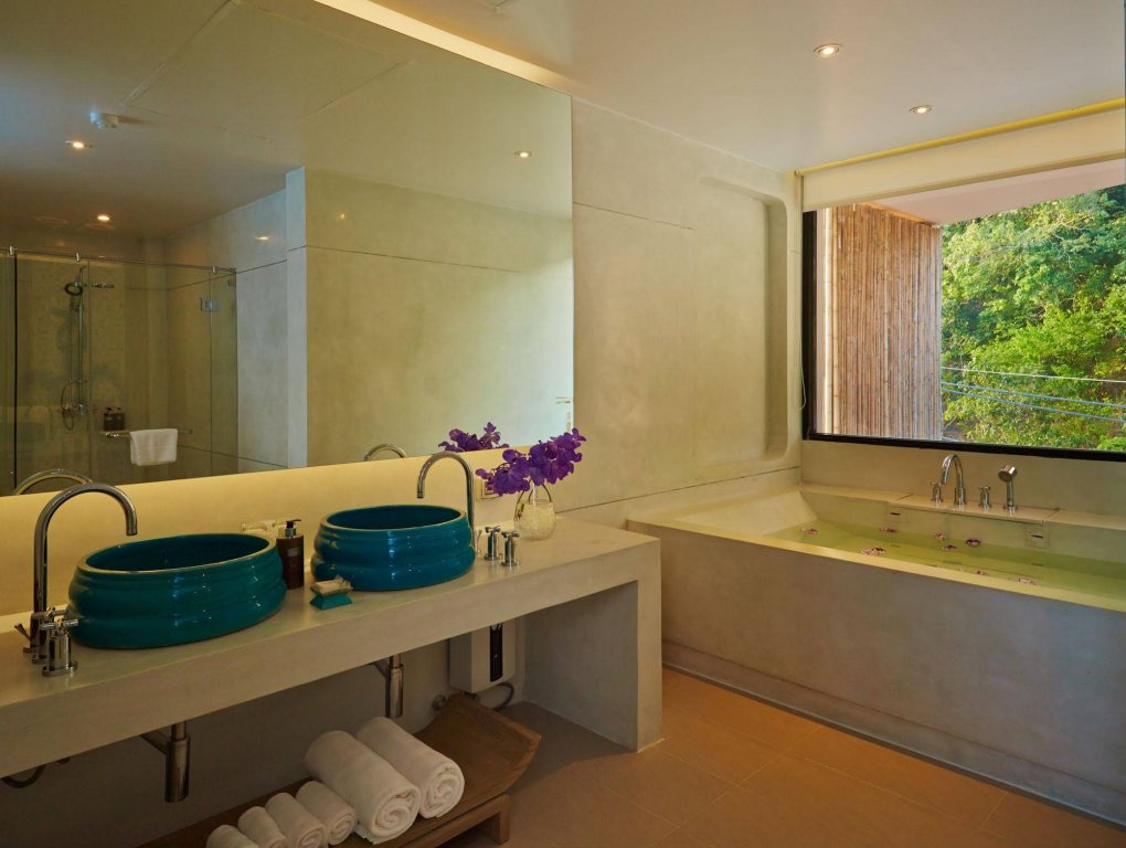 Фото Bandara Pool Villas Phuket