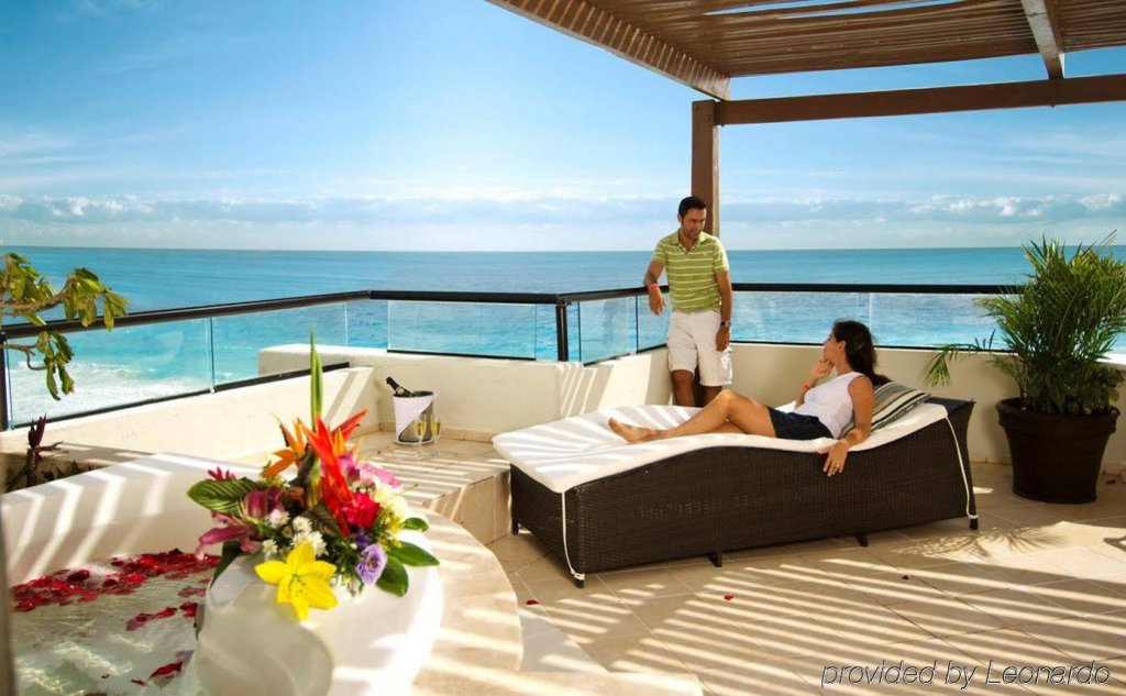 Фото Crown Paradise Club Cancun