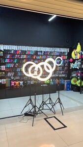 Smartix (Lenina Avenue, 25), items for mobile phones