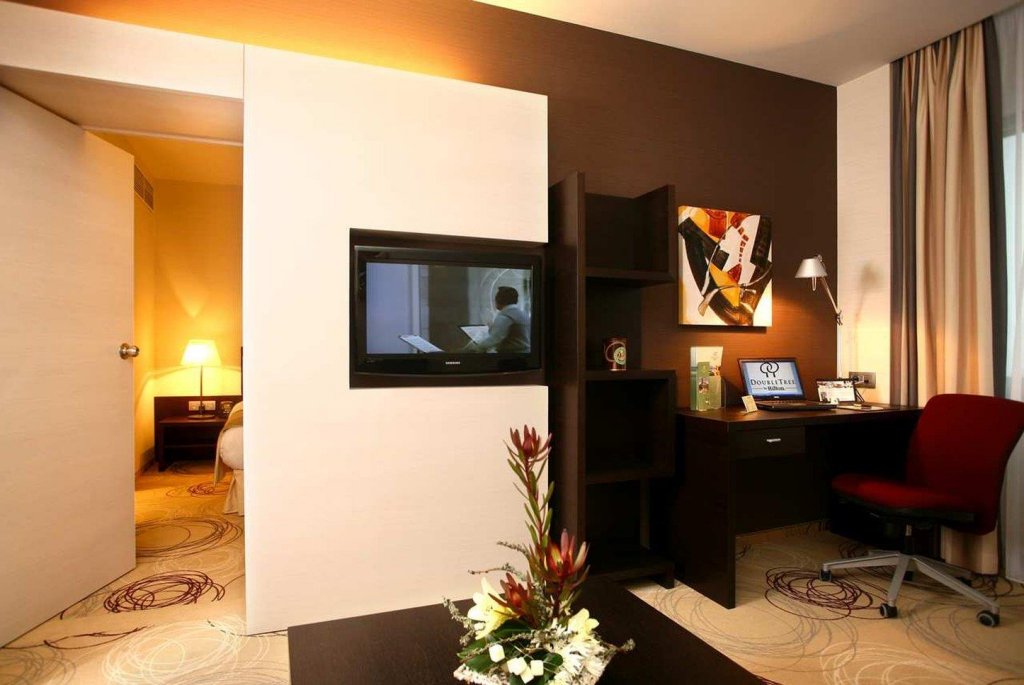 Фото DoubleTree by Hilton Hotel Kosice