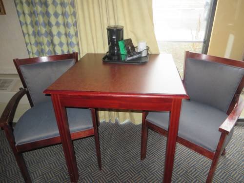 Фото Baymont by Wyndham Michigan City