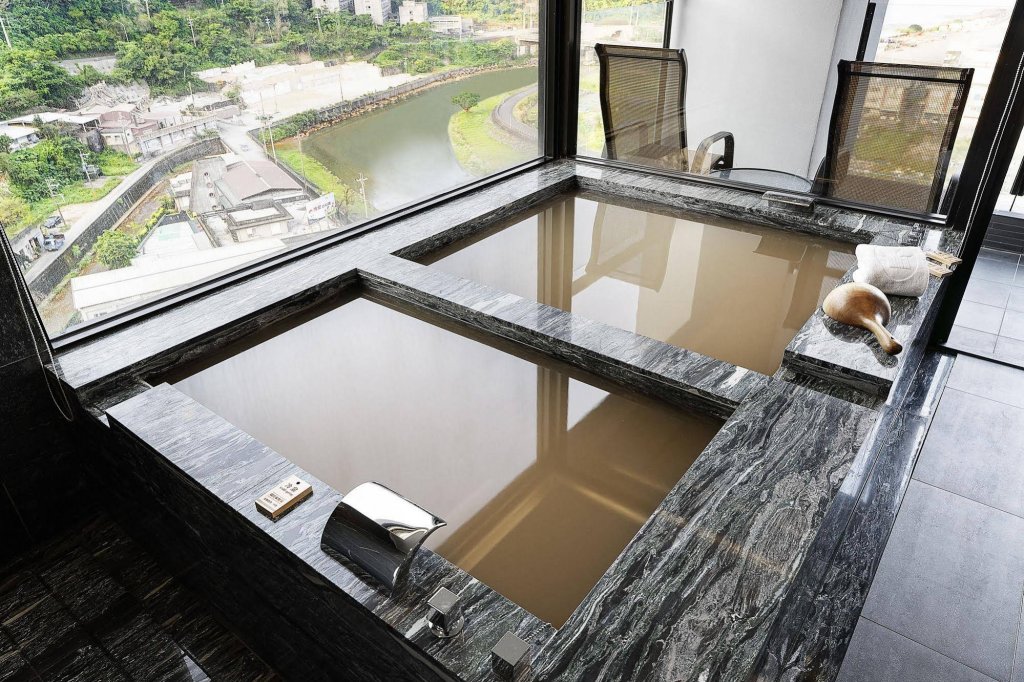 Фото Lakeshore Hotel Suao