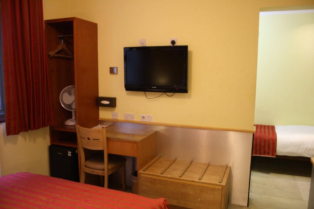 Фото Eurotraveller Hotel Express