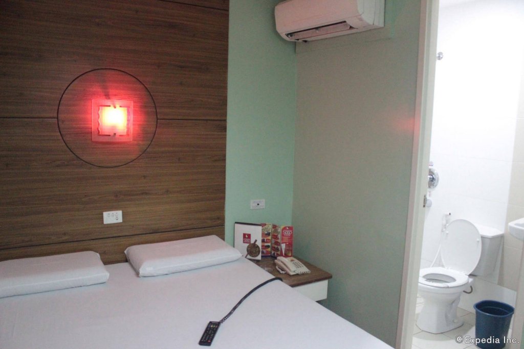 Фото Hotel Sogo Kalentong Marketplace