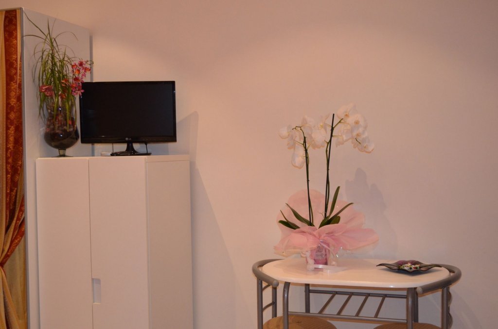 Фото B&b Domus Chiara