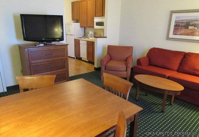 Фото TownePlace Suites by Marriott Sacramento Cal Expo