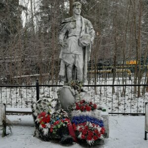 Братская могила советских воинов (Московская область, городской округ Истра, деревня Алёхново), памятник, мемориал в Москве и Московской области