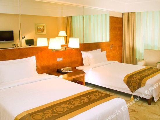 Фото Hotel Fisher