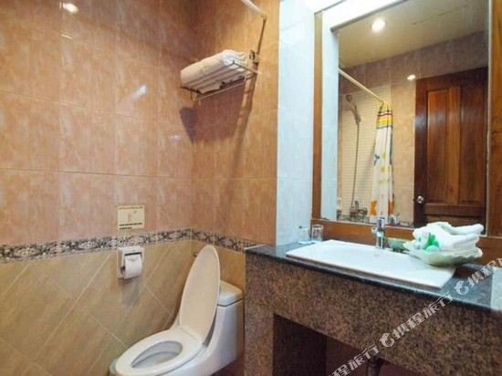 Фото Phi Phi Hotel