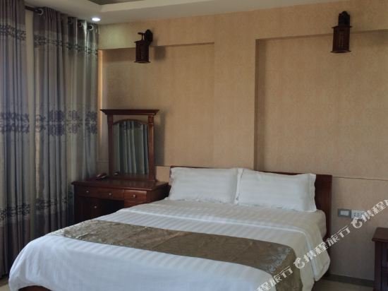 Фото Chio Hotel and Apartment