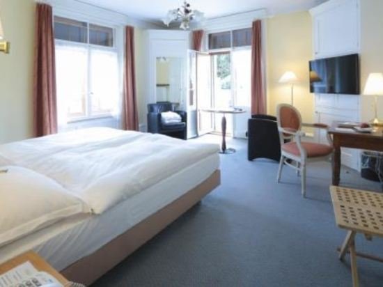 Фото Hotel La Prairie