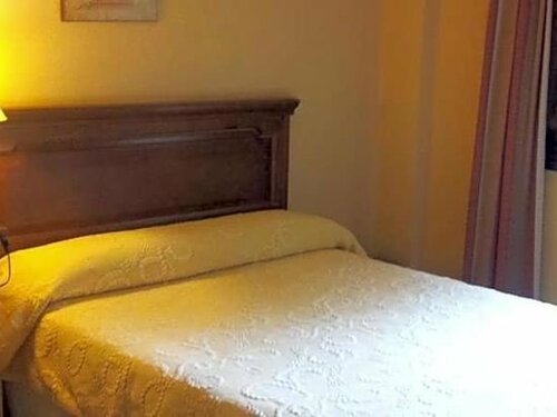 Гостиница Hotel María de Molina в Убеде