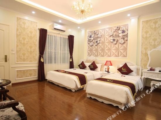 Фото My Moon Hotel