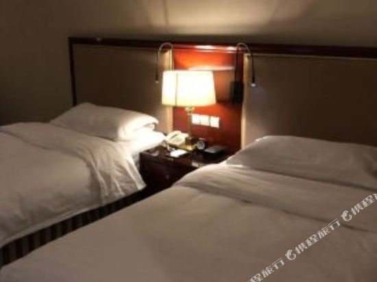 Фото Xinhai Jinjiang Hotel