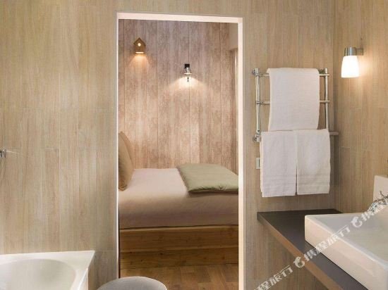 Фото Les Plumes Hôtel