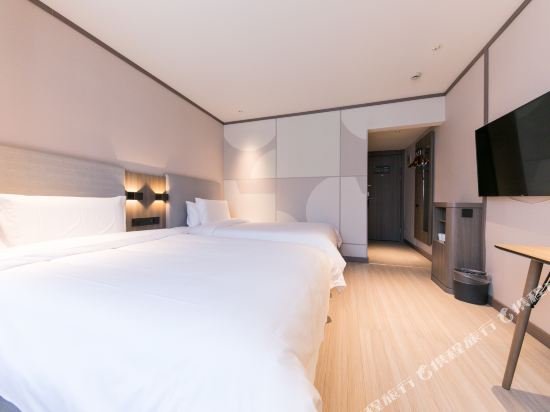 Фото Hanting Hotel Shanghai Zhongshan Park Branch 2