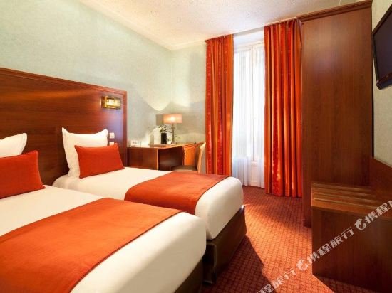 Фото отеля 2