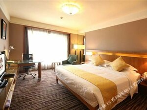 Гостиница Qingdao Kuaitong International Hotel
