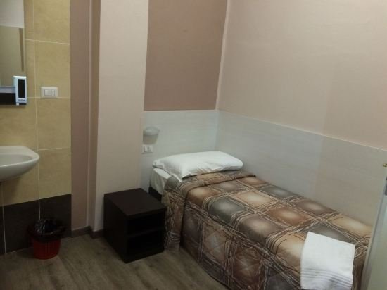 Фото Hotel Kennedy