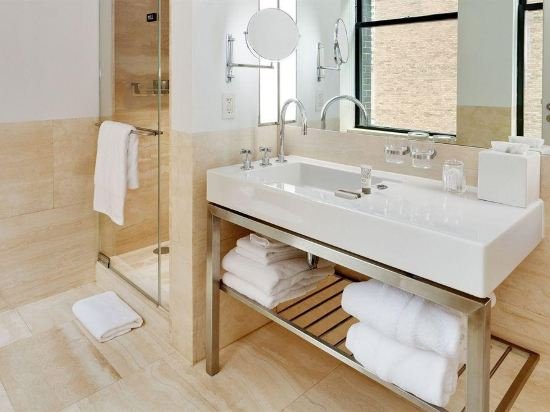 Фото The Bryant Park Hotel