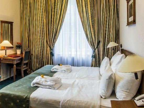 Фото Hotel Dvorak