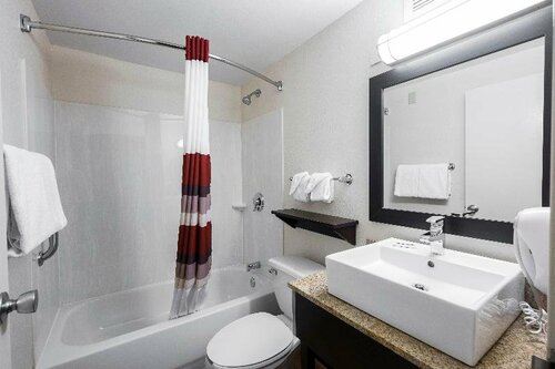 Гостиница Red Roof Inn Raleigh Southwest - Cary в Кэри