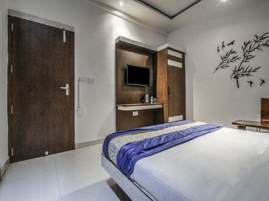 Фото Oyo 10454 Hotel Riviera